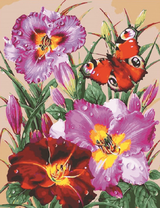 Цветы и красивая бабочка